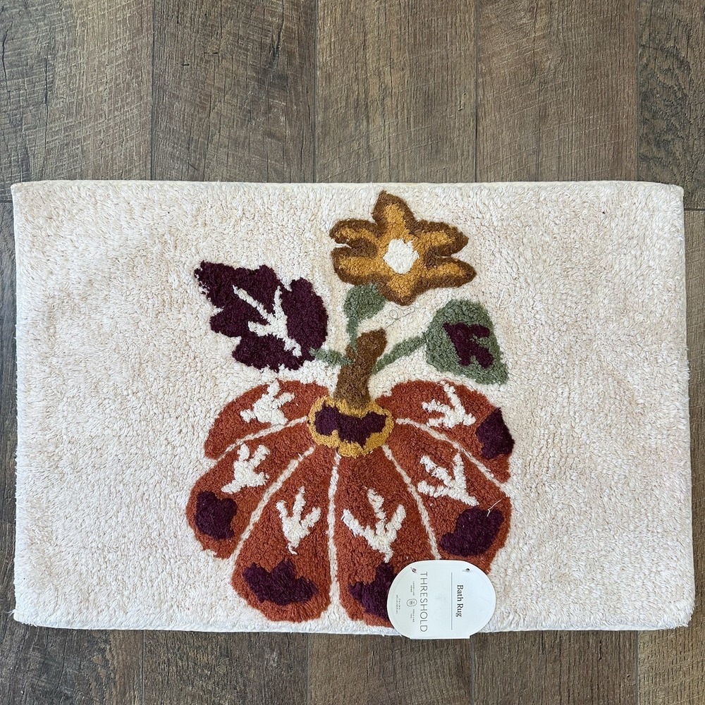 Threshold 100 % Cotton Fall Harvest‎ Bath Rug Pumpkin 17x24